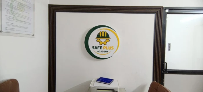 Gallery Image Safe Plus Academy